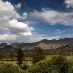 דירה 2 Bed In Keswick Oc-lcc19