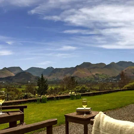 2 Bed In Keswick Lcc19 Apartment Applethwaite
