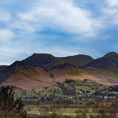 2 Bed In Keswick Lcc19 *